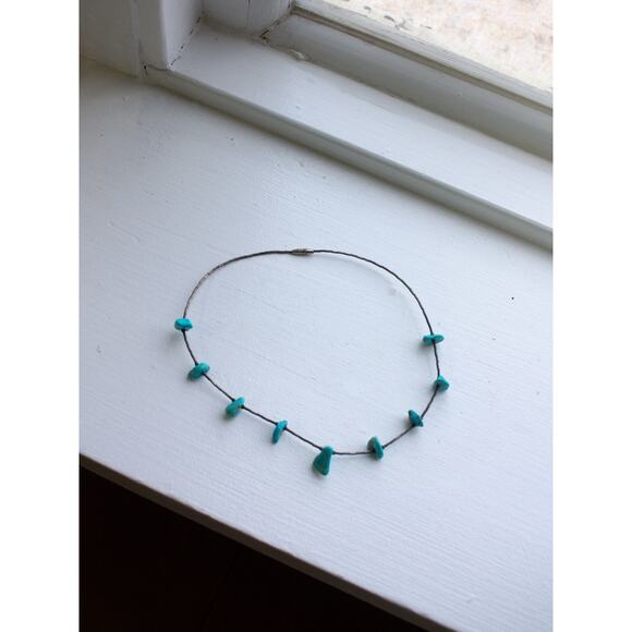 Vintage Southwestern Turquoise Nugget Necklace - Picture 4 of 8